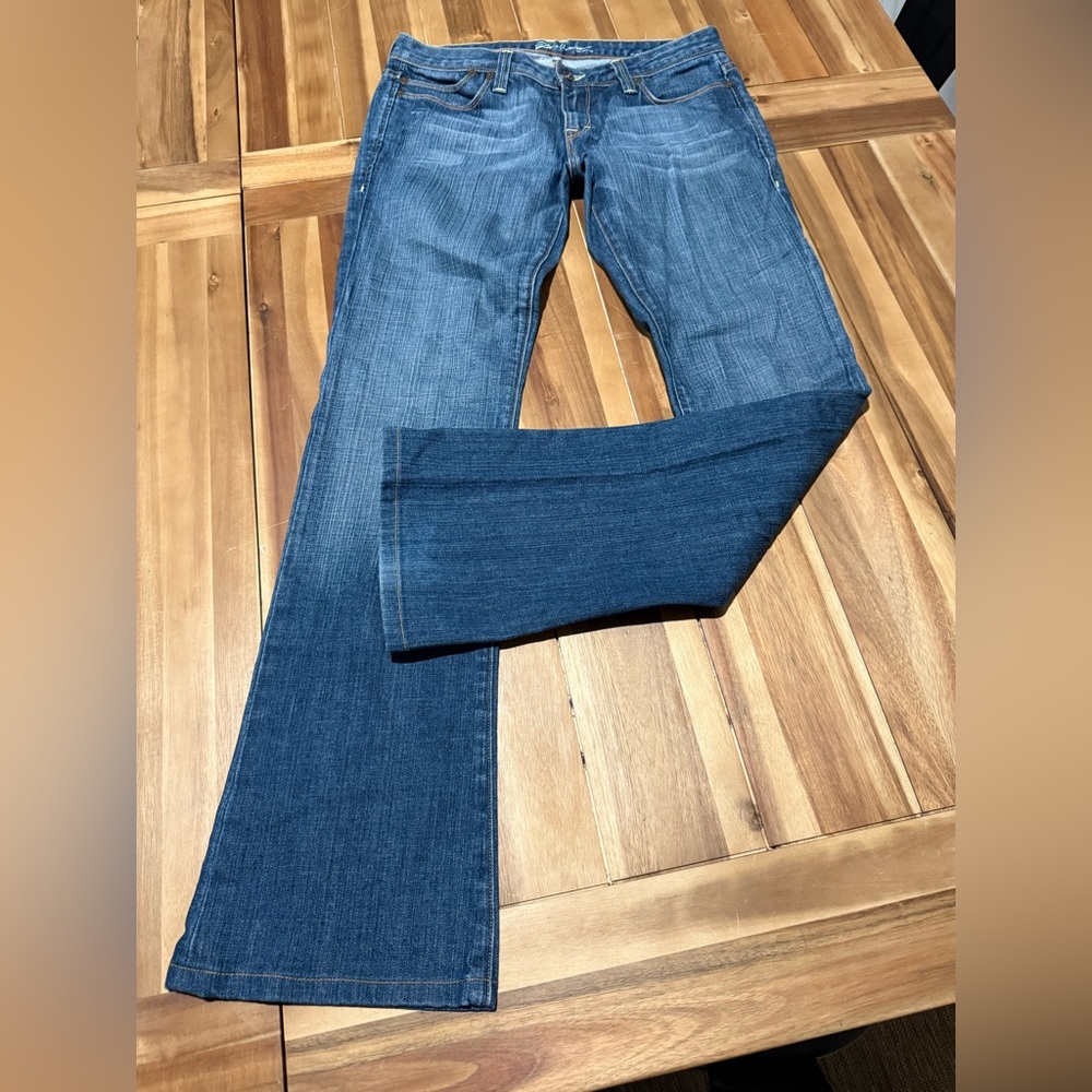 Women’s silver bootcut jeans sz 29